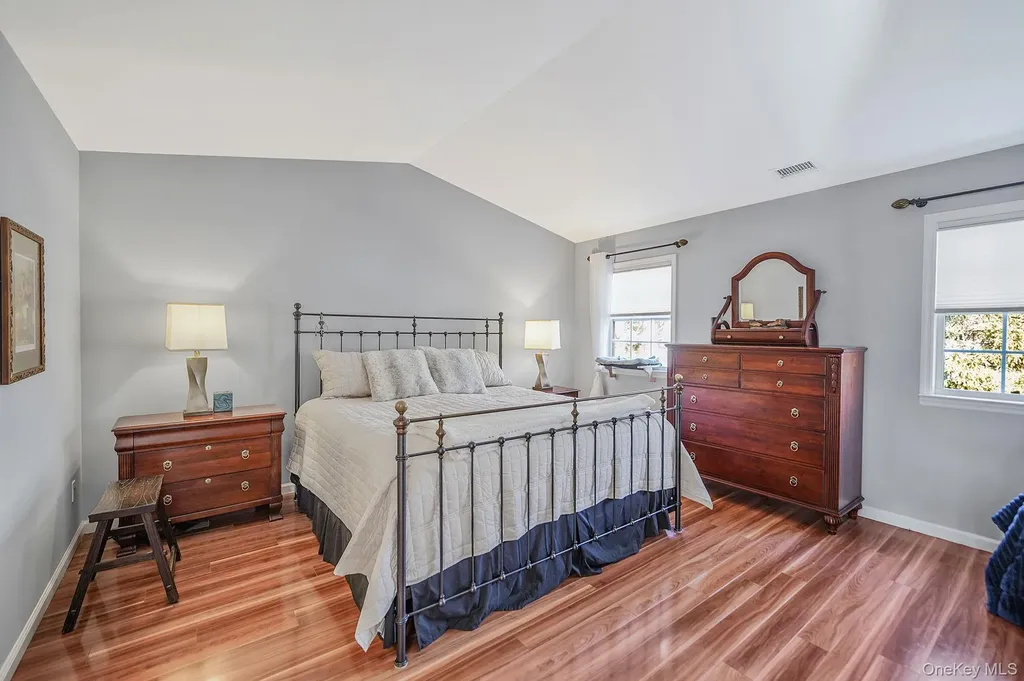 115 Willow Wood Drive Oakdale NY 11769