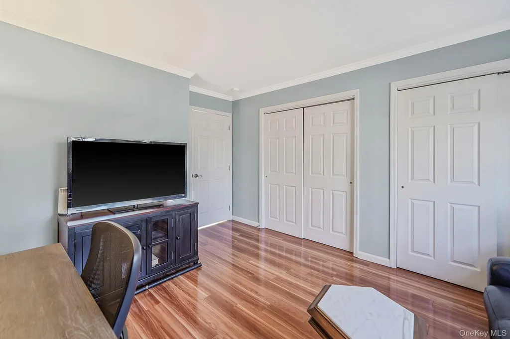 115 Willow Wood Drive Oakdale NY 11769