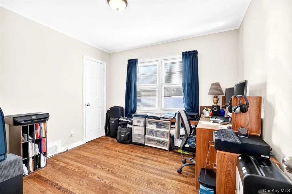106 Wellford Road White Plains NY 10607