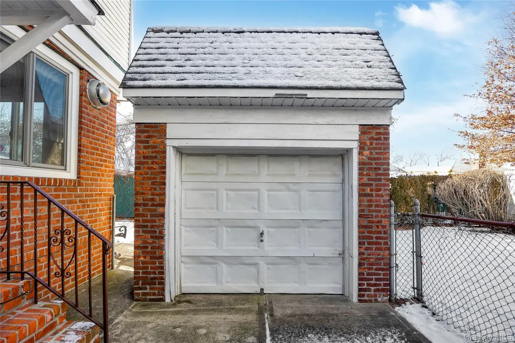 7042 173rd Street Fresh Meadows NY 11365