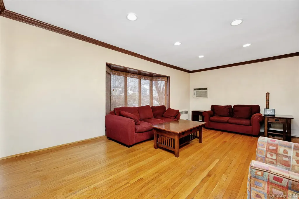 7042 173rd Street Fresh Meadows NY 11365