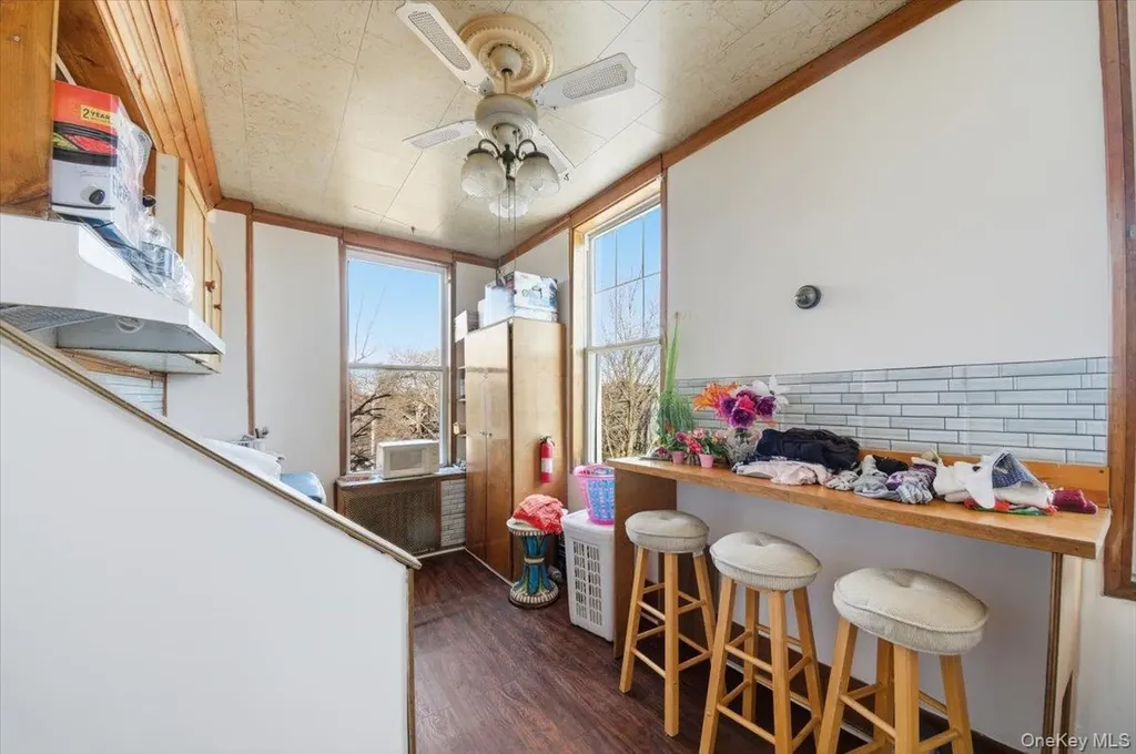 2523 Woodhull Avenue Bronx NY 10469
