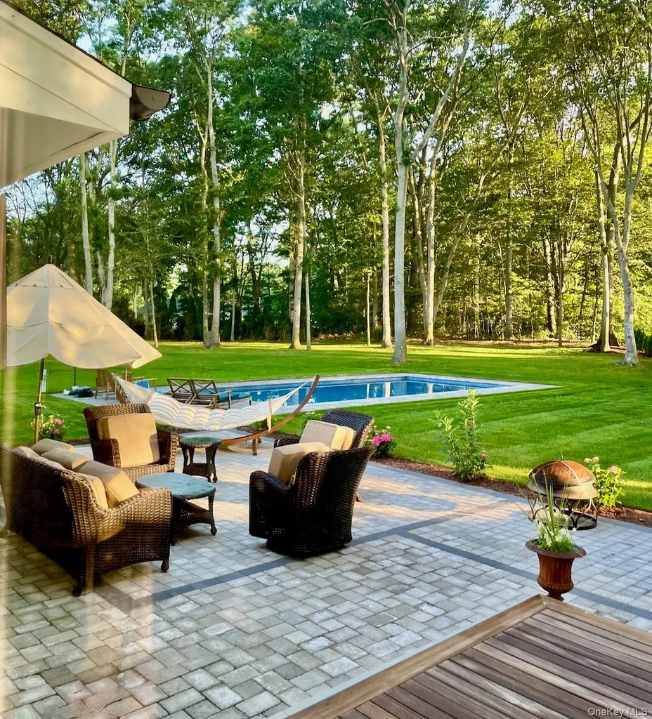 58 Heritage Lane Aquebogue NY 11931