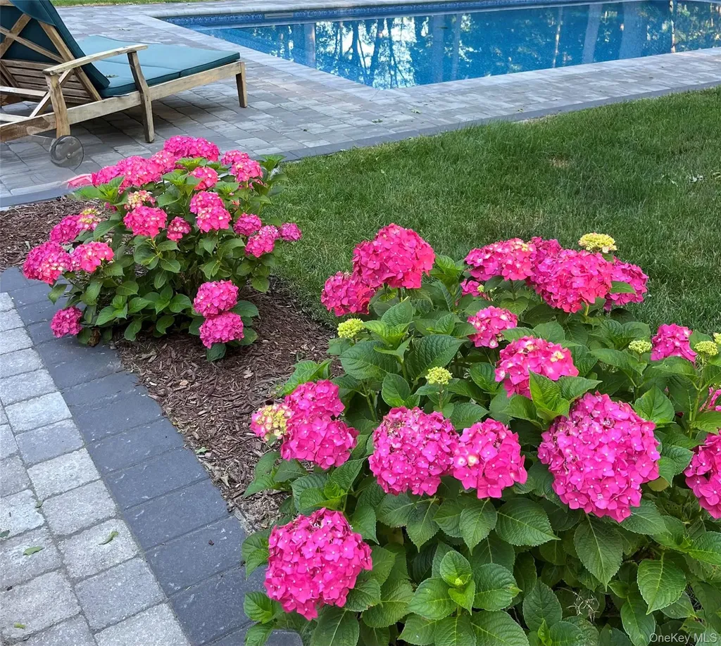 58 Heritage Lane Aquebogue NY 11931