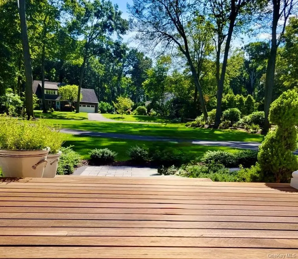 58 Heritage Lane Aquebogue NY 11931