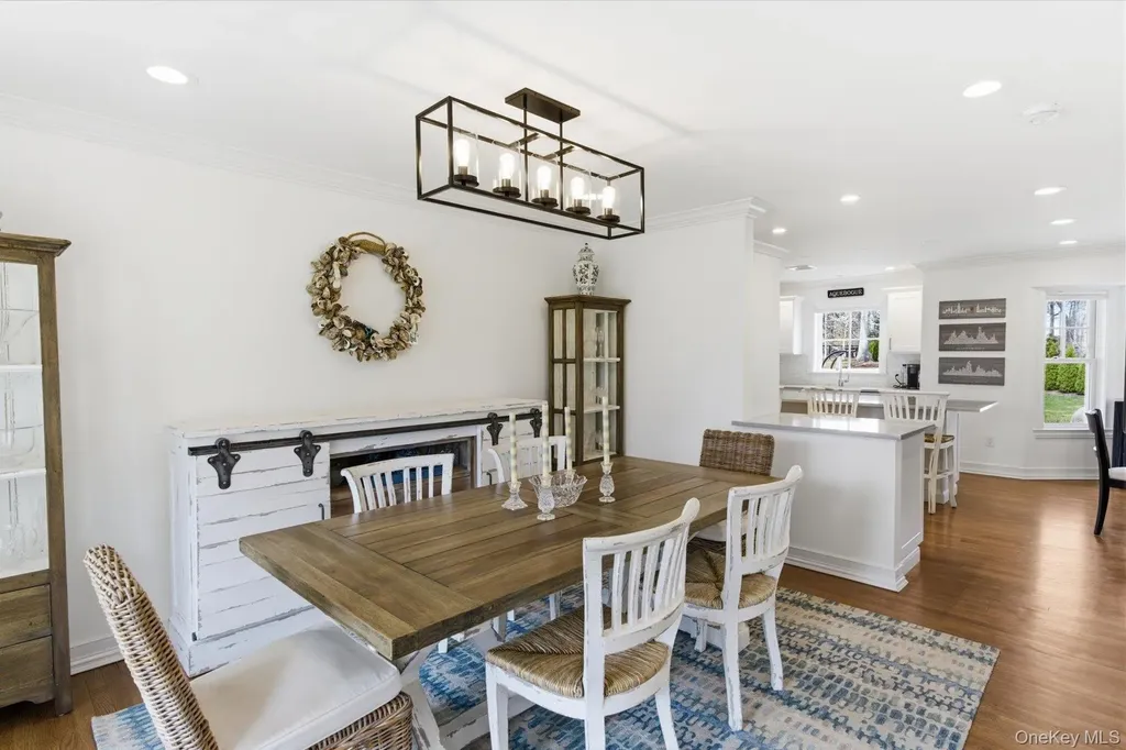 58 Heritage Lane Aquebogue NY 11931