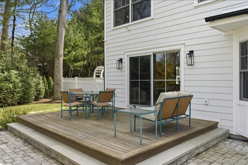 58 Heritage Lane Aquebogue NY 11931