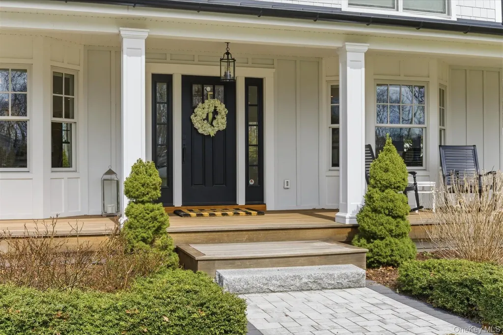 58 Heritage Lane Aquebogue NY 11931
