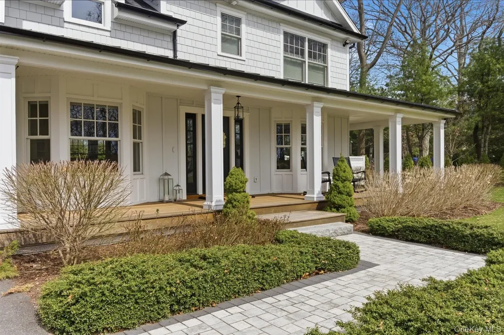 58 Heritage Lane Aquebogue NY 11931