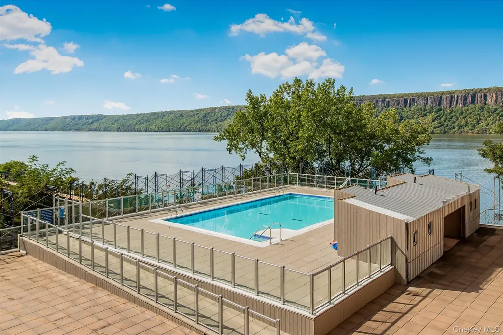 1155 Warburton Avenue Yonkers NY 10701