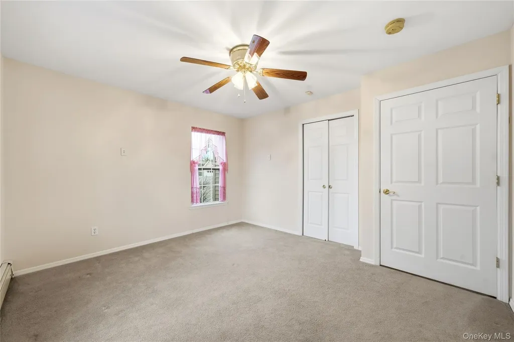 28 2nd Avenue Central Islip NY 11722