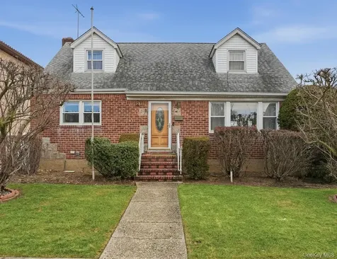8357 251st Street Bellerose NY 11426
