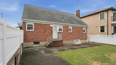 8357 251st Street Bellerose NY 11426