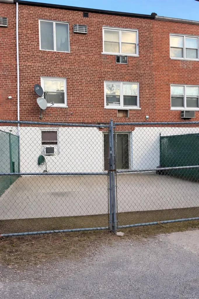 1106 E 58th Street Brooklyn NY 11234