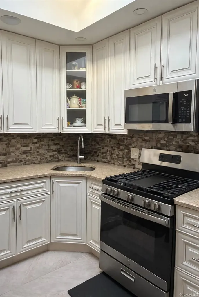 1106 E 58th Street Brooklyn NY 11234