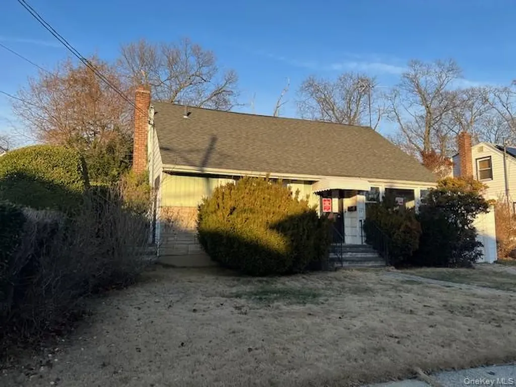 45 Alabama Avenue Hempstead NY 11550