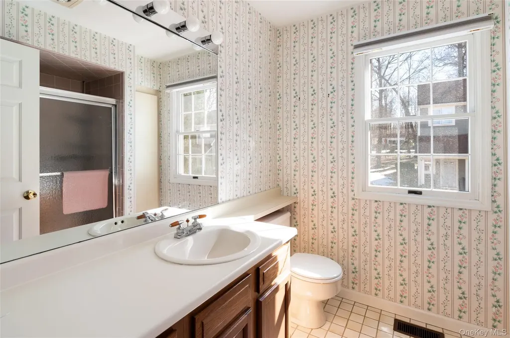 502 Kensington Way Mount Kisco NY 10549