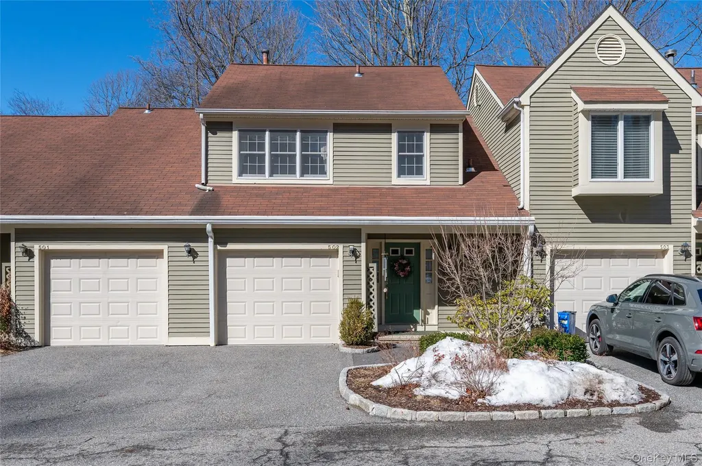 502 Kensington Way Mount Kisco NY 10549