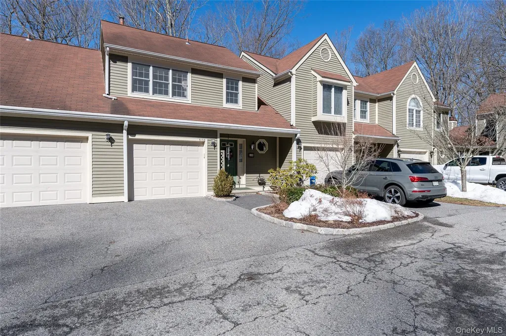 502 Kensington Way Mount Kisco NY 10549