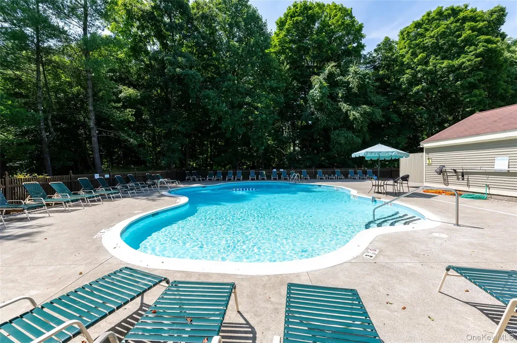 502 Kensington Way Mount Kisco NY 10549