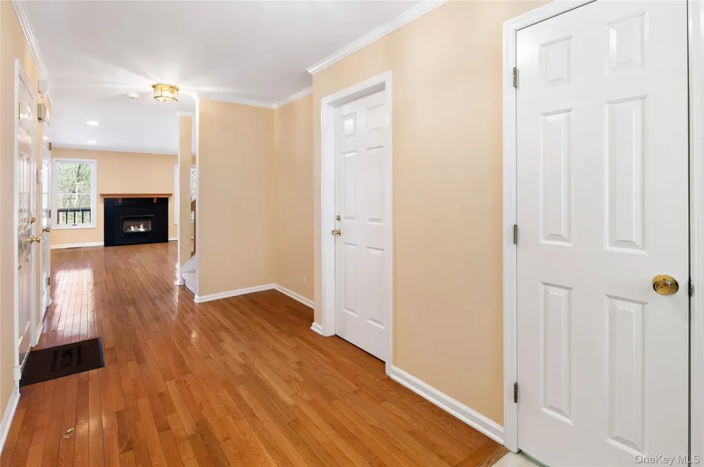 502 Kensington Way Mount Kisco NY 10549