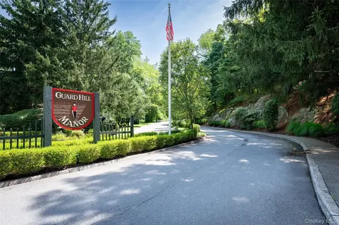 502 Kensington Way Mount Kisco NY 10549