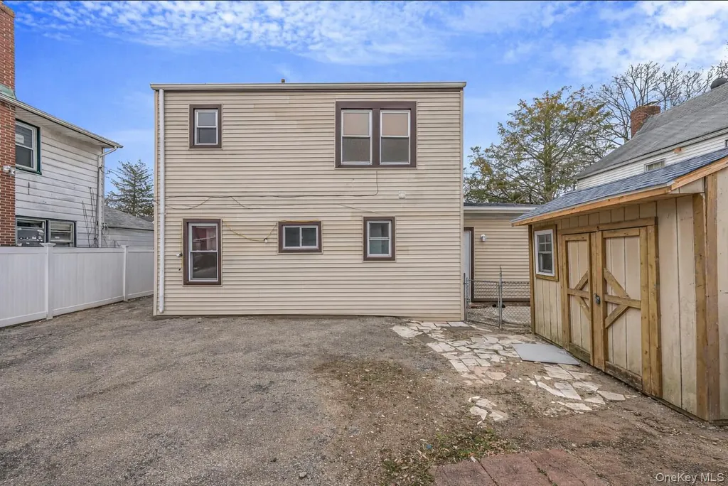 63 Devon Road Hempstead NY 11550