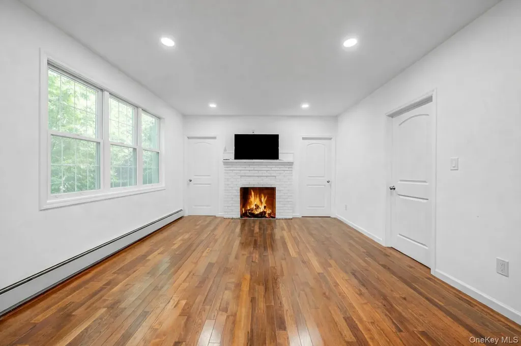 63 Devon Road Hempstead NY 11550