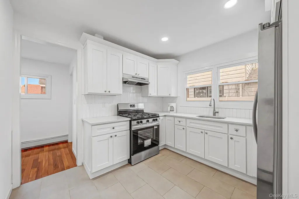 63 Devon Road Hempstead NY 11550
