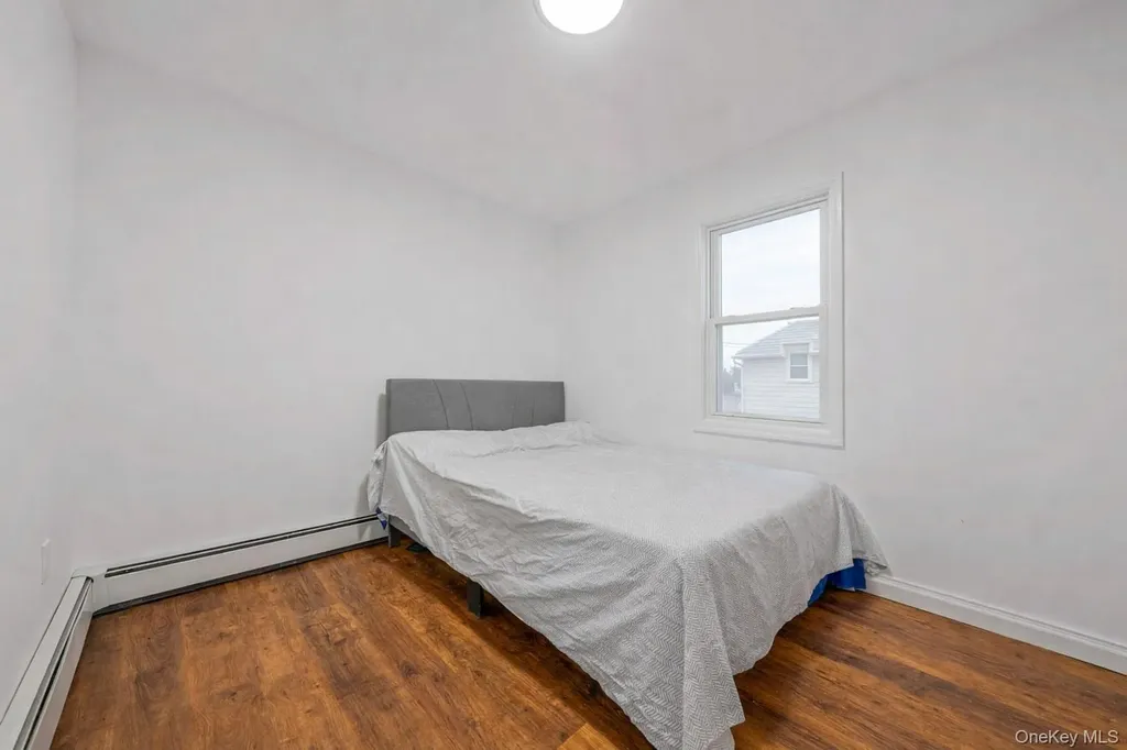 63 Devon Road Hempstead NY 11550