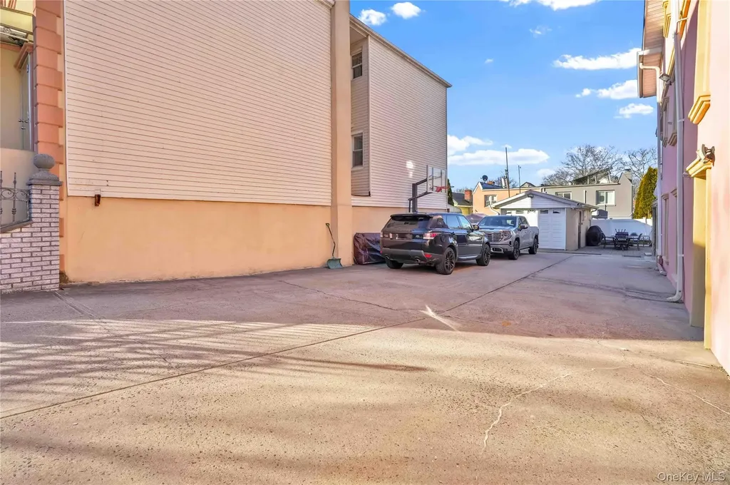 2929 Morgan Avenue Bronx NY 10469