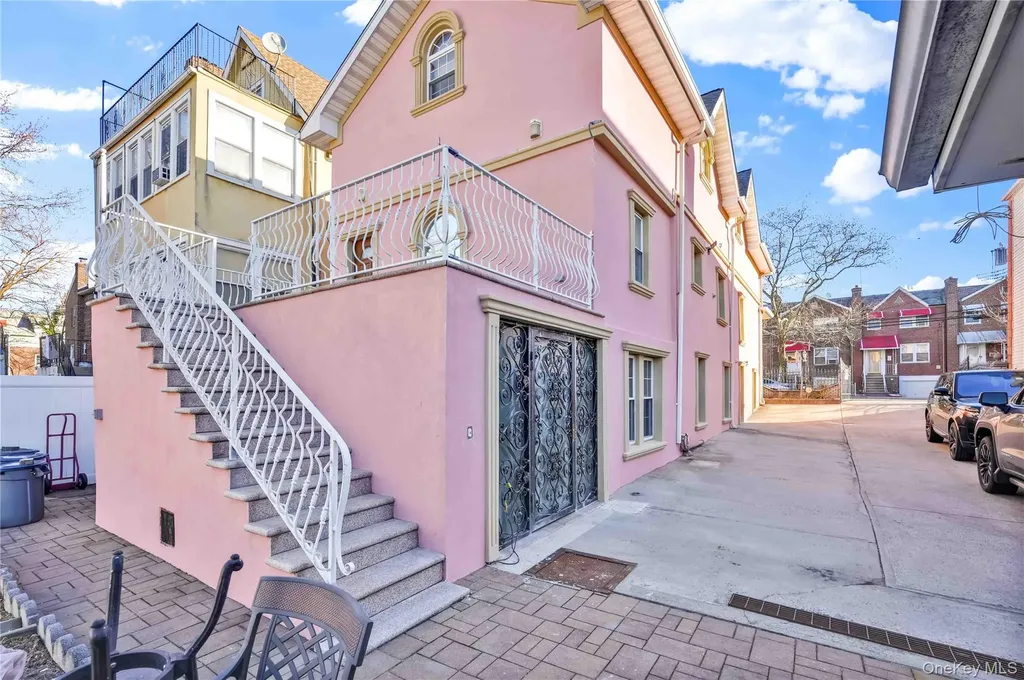 2929 Morgan Avenue Bronx NY 10469