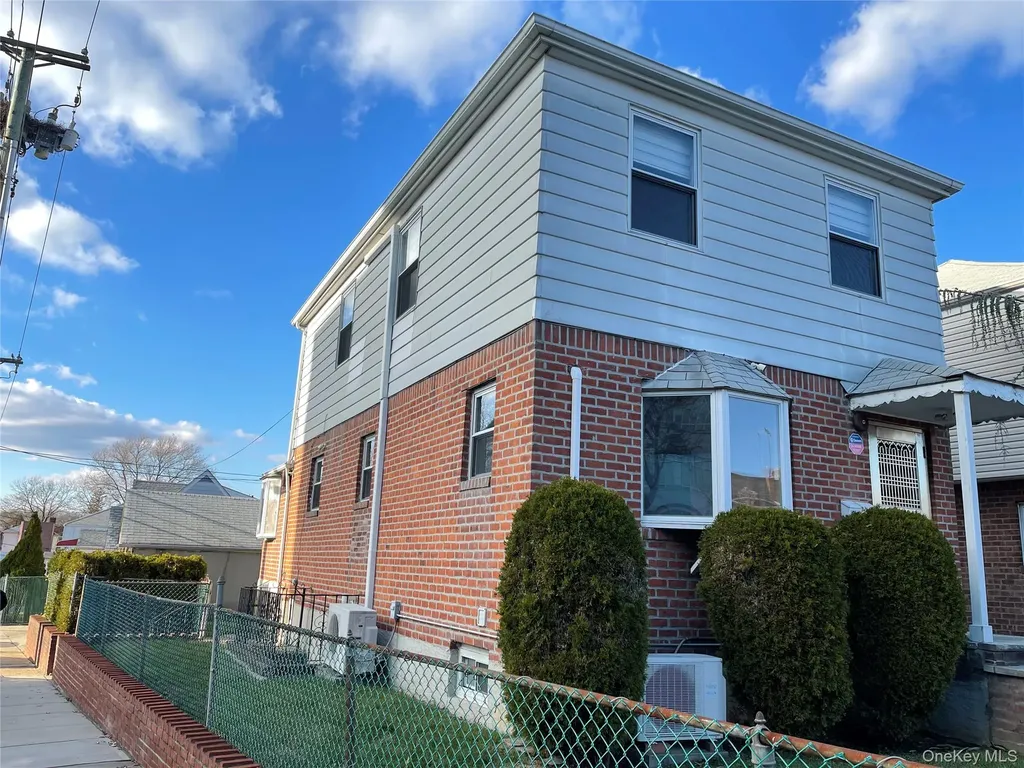 6152 149th Street Flushing NY 11367