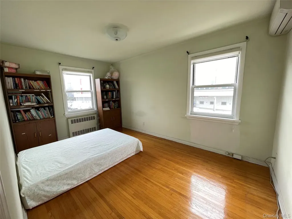 6152 149th Street Flushing NY 11367