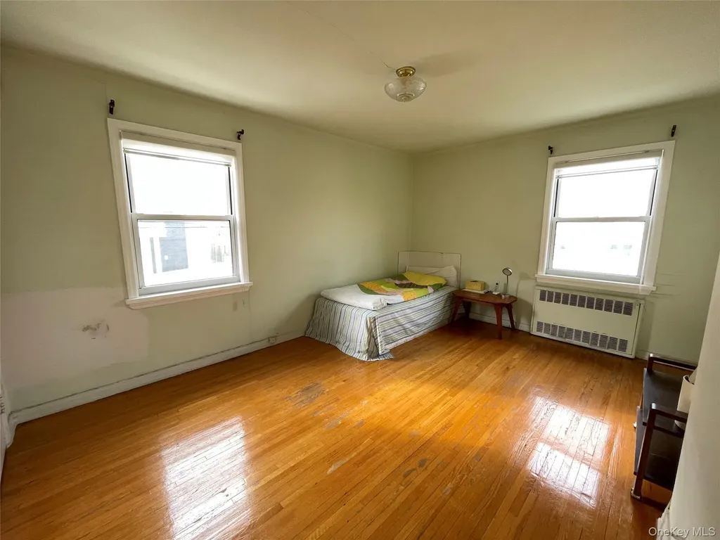 6152 149th Street Flushing NY 11367