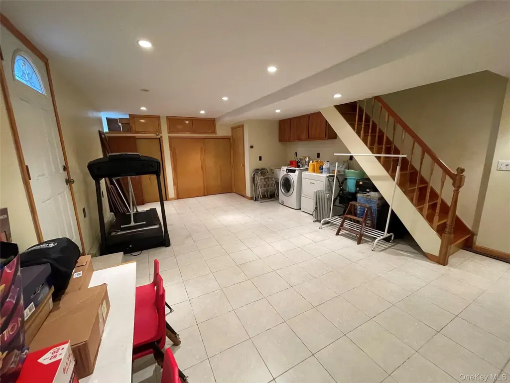 6152 149th Street Flushing NY 11367