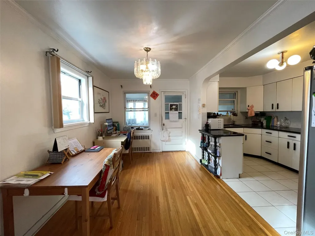 6152 149th Street Flushing NY 11367