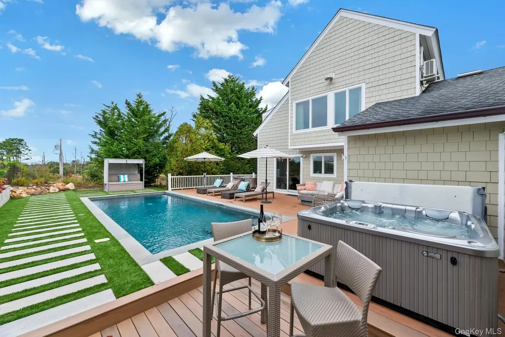 33 Old Canoe Place Road Hampton Bays NY 11946
