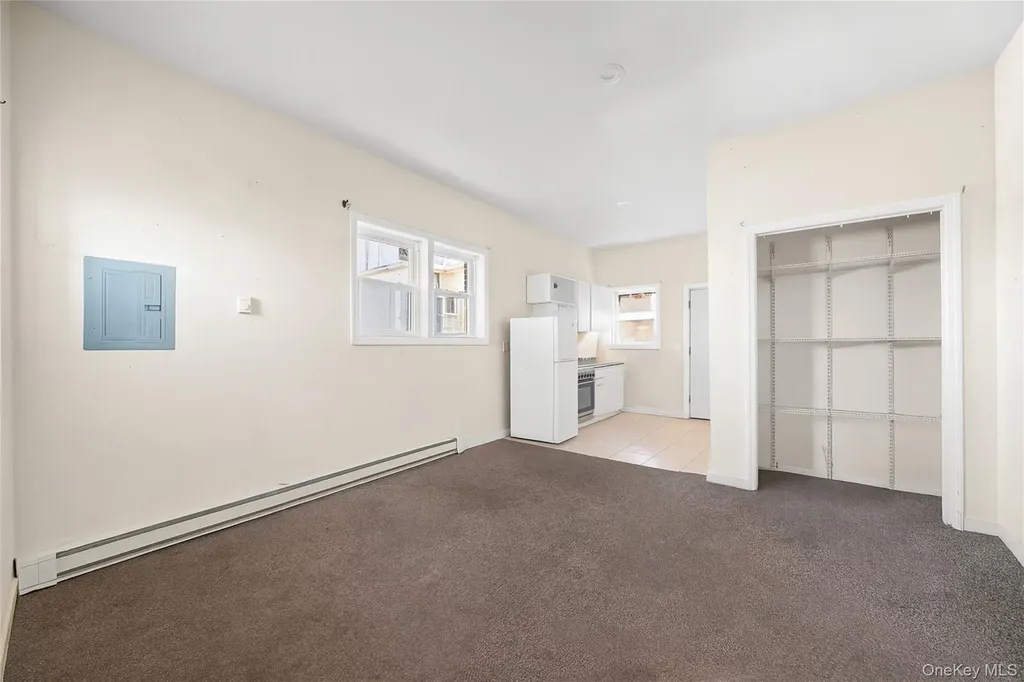 70 Park Avenue Bay Shore NY 11706