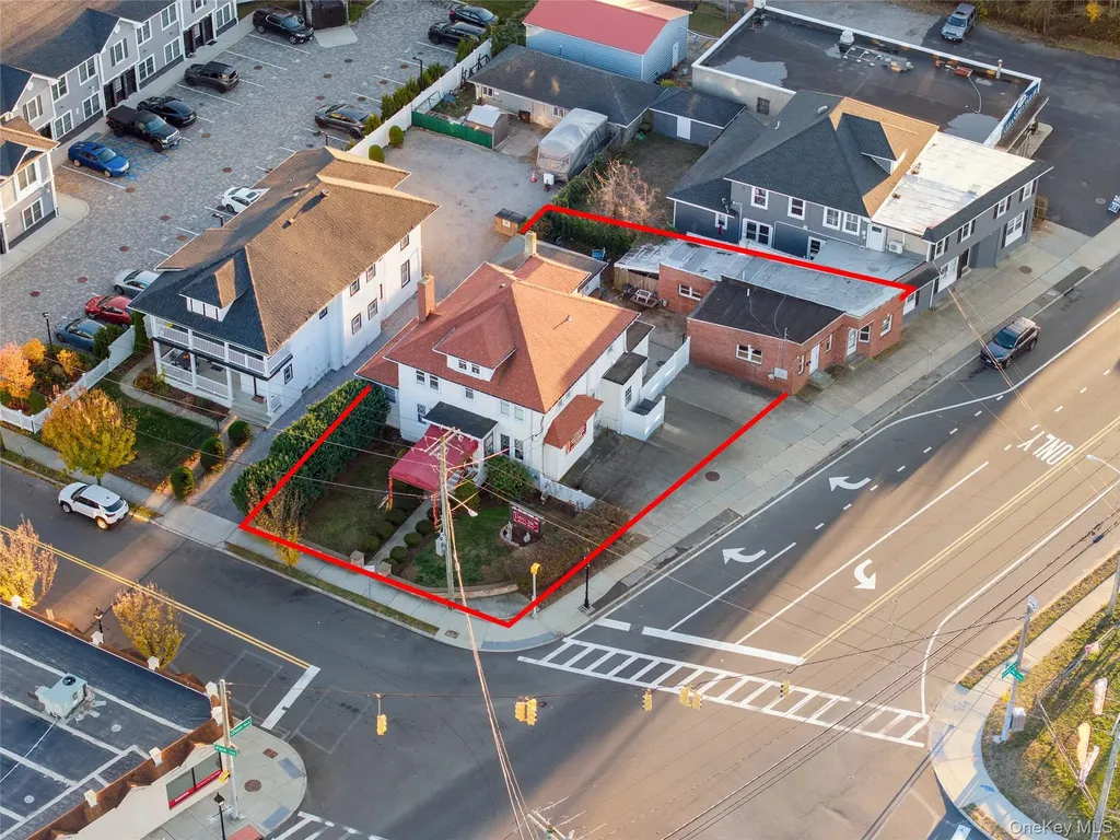 70 Park Avenue Bay Shore NY 11706