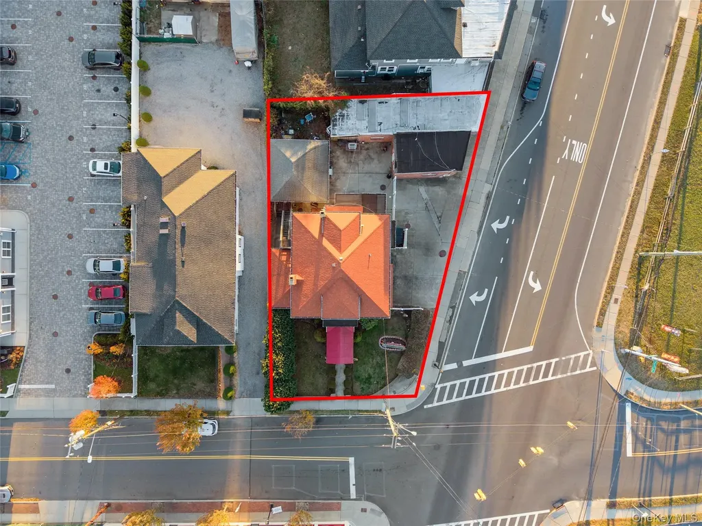 70 Park Avenue Bay Shore NY 11706