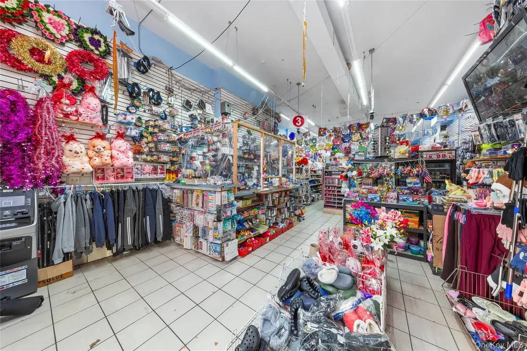 99-15 Northern Boulevard Corona NY 11368