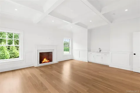 44 Club Lane Remsenburg NY 11960