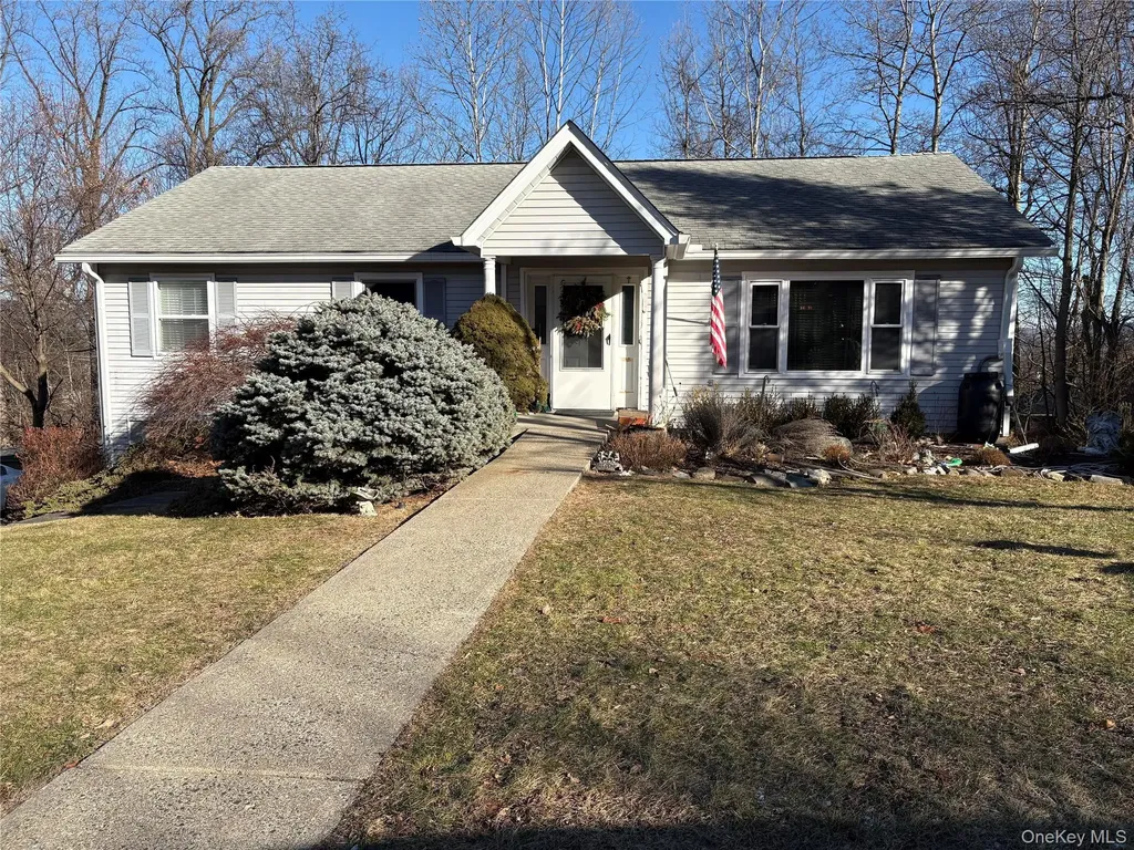 9 Rakentine Lane Garnerville NY 10923