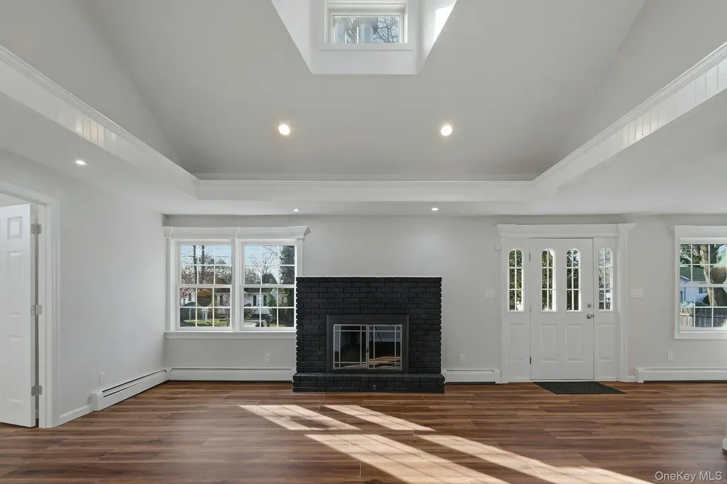 129 Lakeview Drive Mastic Beach NY 11951