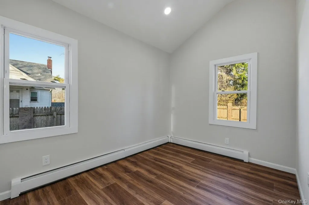 129 Lakeview Drive Mastic Beach NY 11951