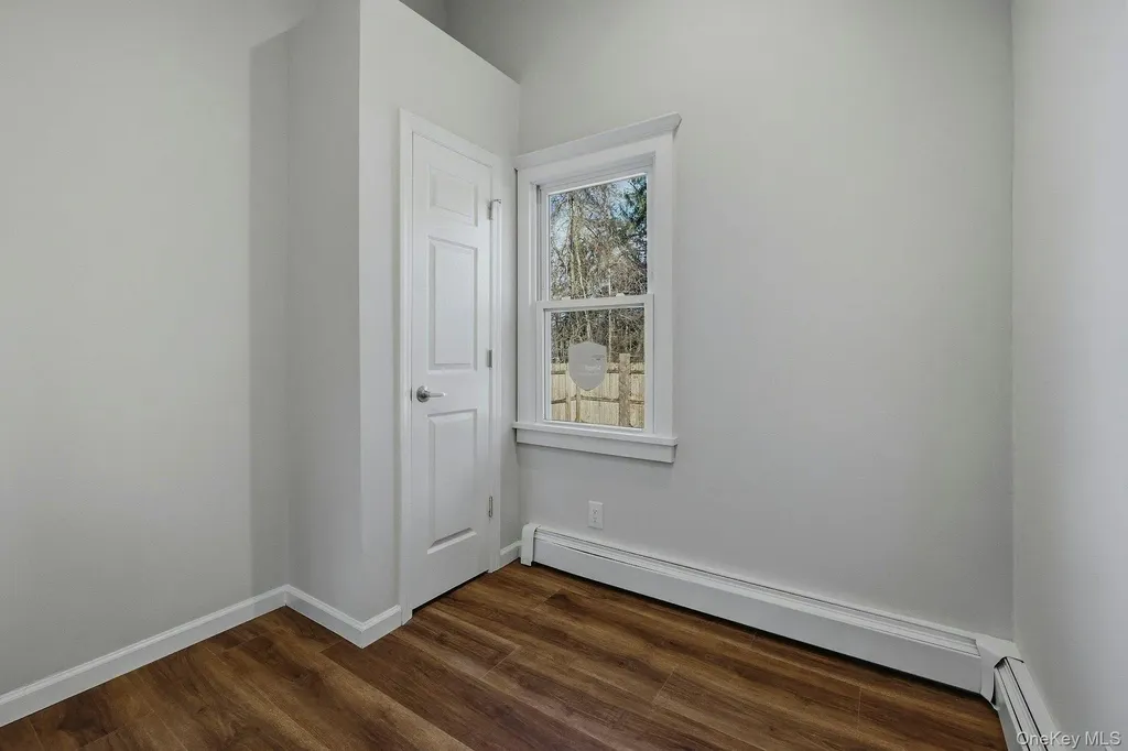 129 Lakeview Drive Mastic Beach NY 11951