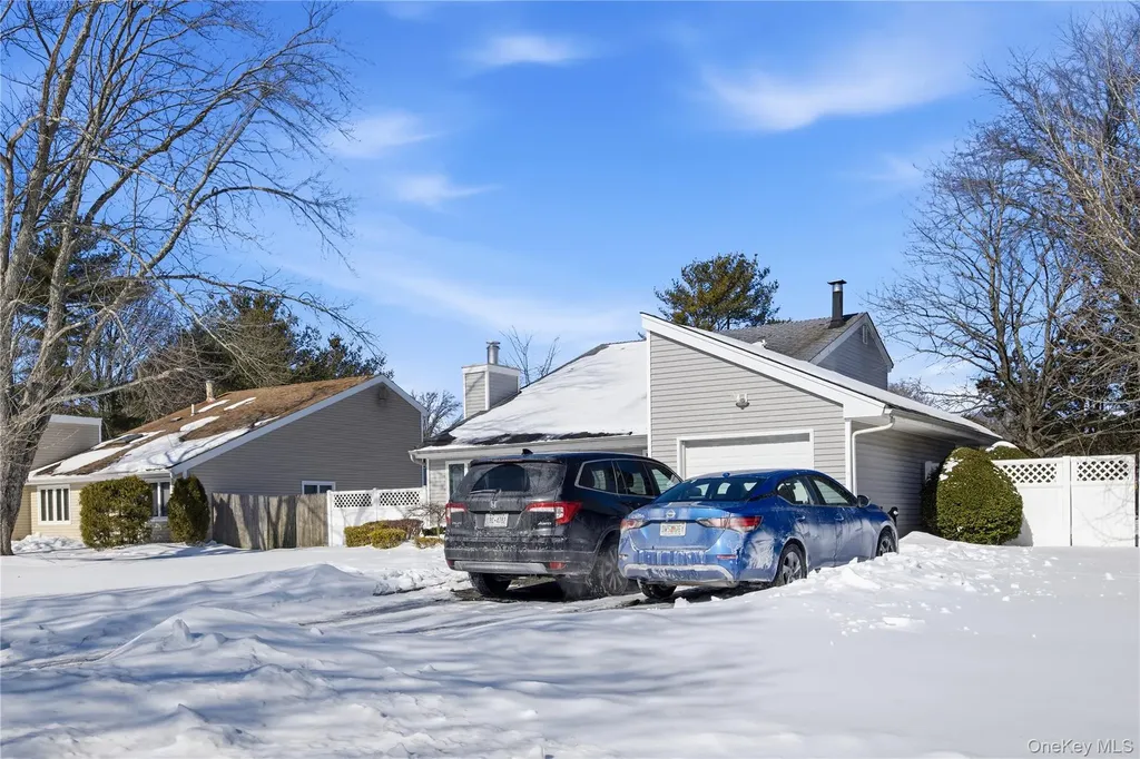 50 Rustic Avenue Medford NY 11763