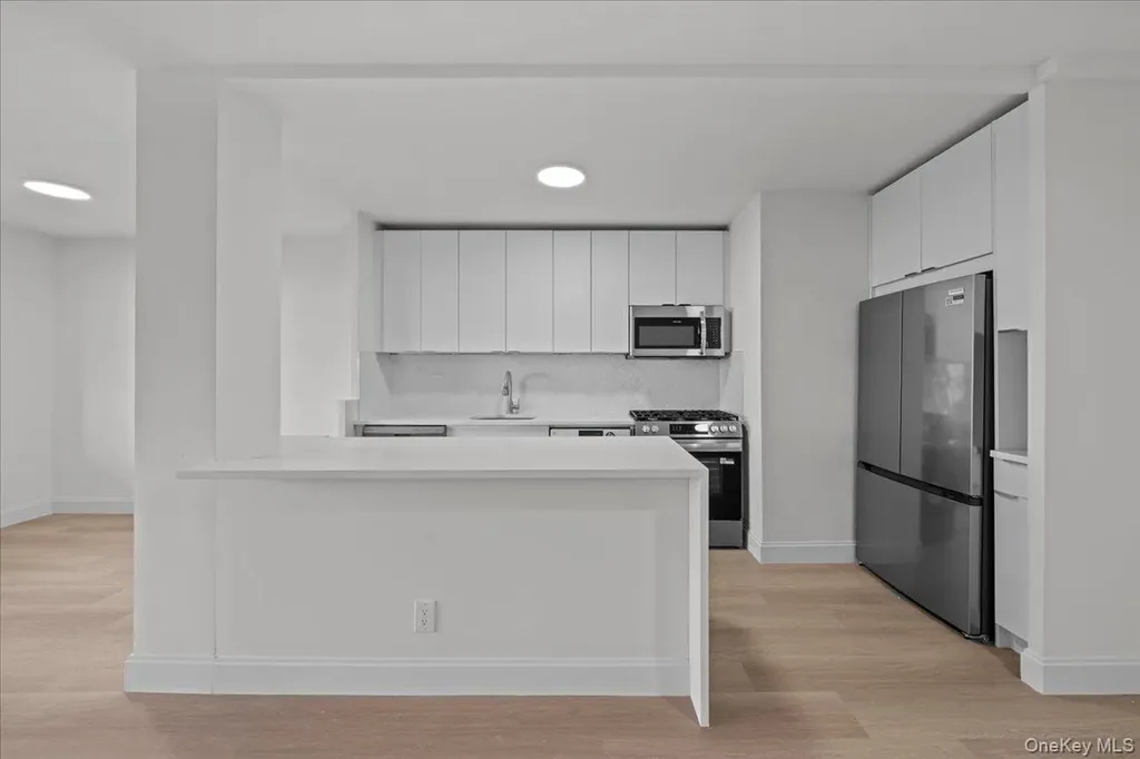 5700 Arlington Avenue Bronx NY 10471