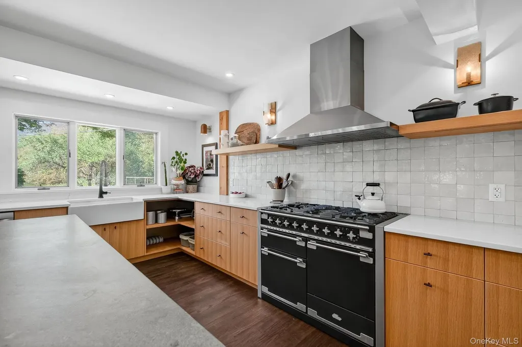 1739 Ny-214 Hunter NY 12442
